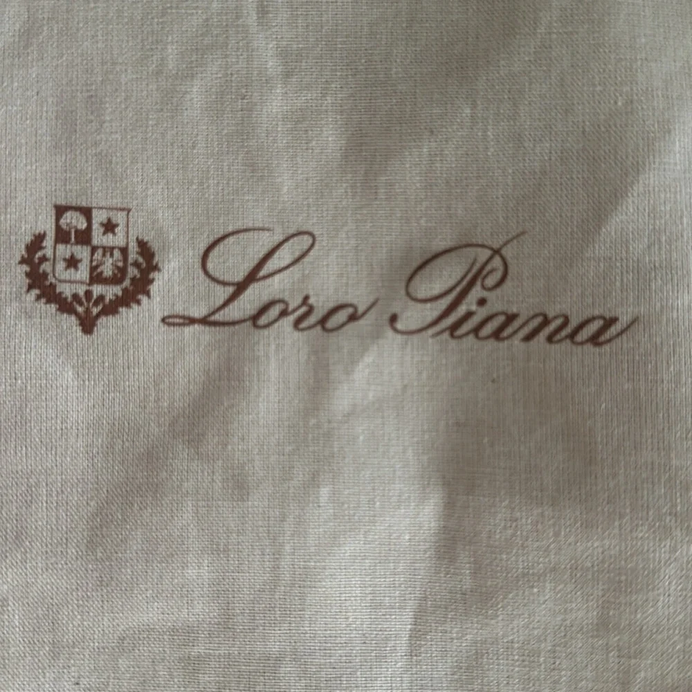 ✨Luxury Designer Bags and Boxes for Sale! BEUTIFULL LORO PIANA GARMENTBAG X SALE